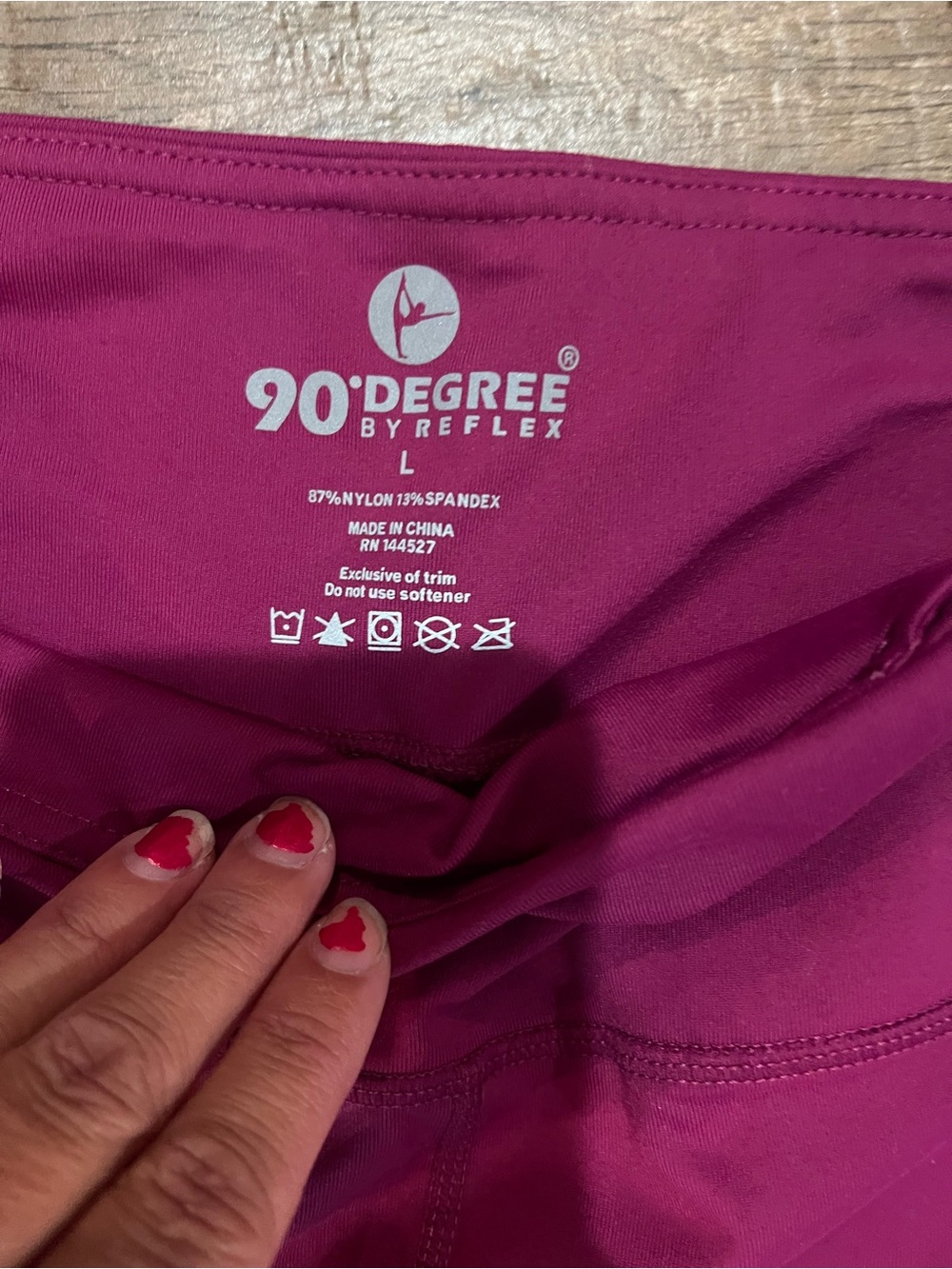 Women’s size L Active Capri leggings- Purple & Pink Assorted - Picture 5 of 7